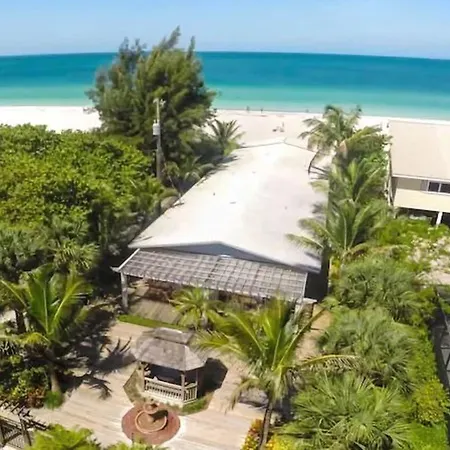 4 Beach Lovers Villa